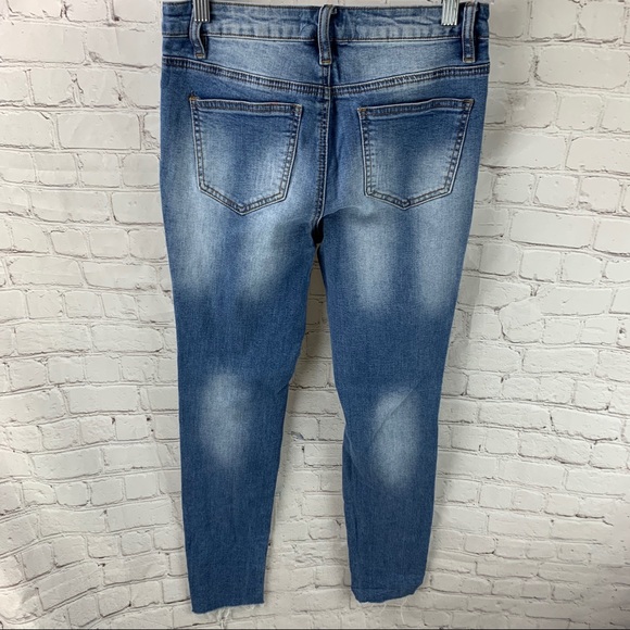 Angel Kiss Distress Pearl Raw Hem Skinny Jeans - Picture 5 of 6